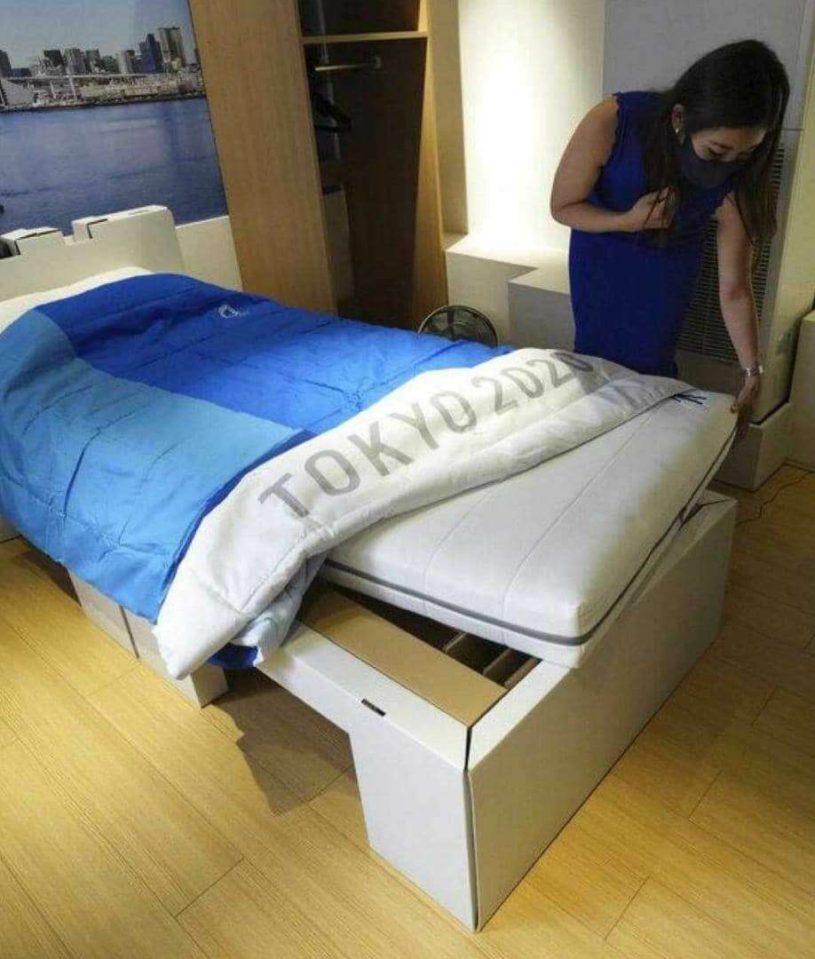 Подробнее о "В Токио израильским спортсменам удалось сломать картонную «антисекс-кровать»"