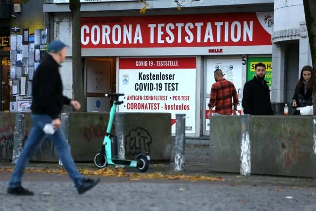 Подробнее о "В Австрии объявили локдаун"