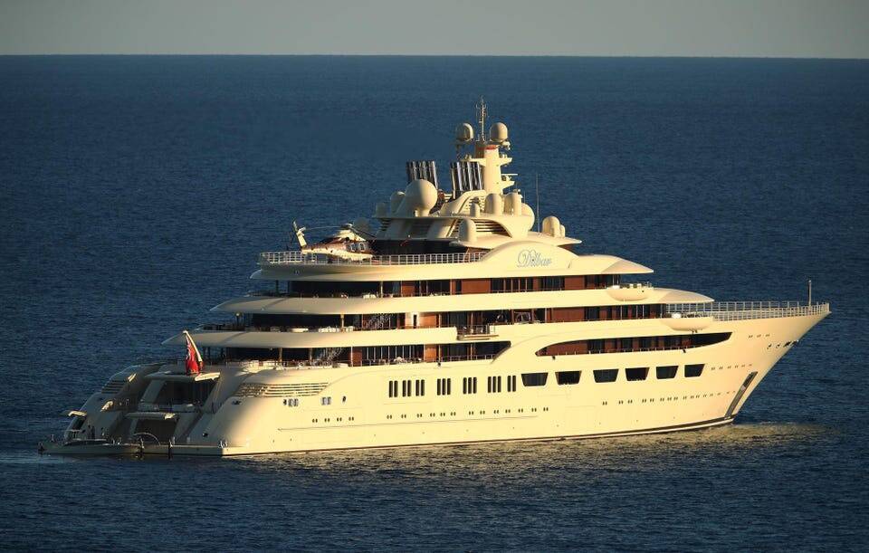 Подробнее о "В Гамбурге арестована яхта Алишера Усманова стоимостью 600 миллионов долларов"