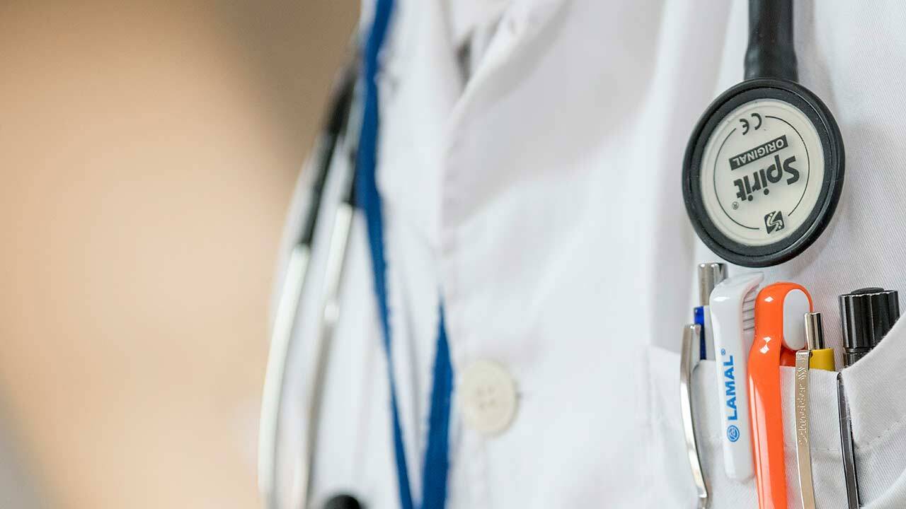 Подробнее о "В Перми фонд «Дедморозим» объявил набор врачей"
