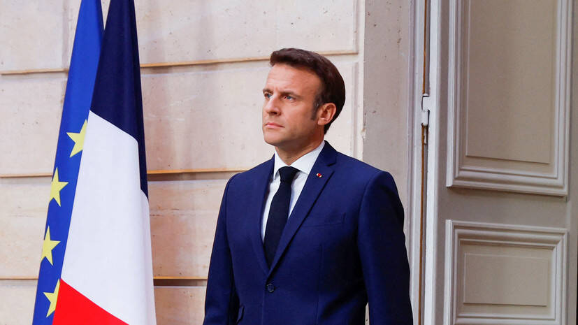 Подробнее о "Макрон вступил в должность президента Франции"