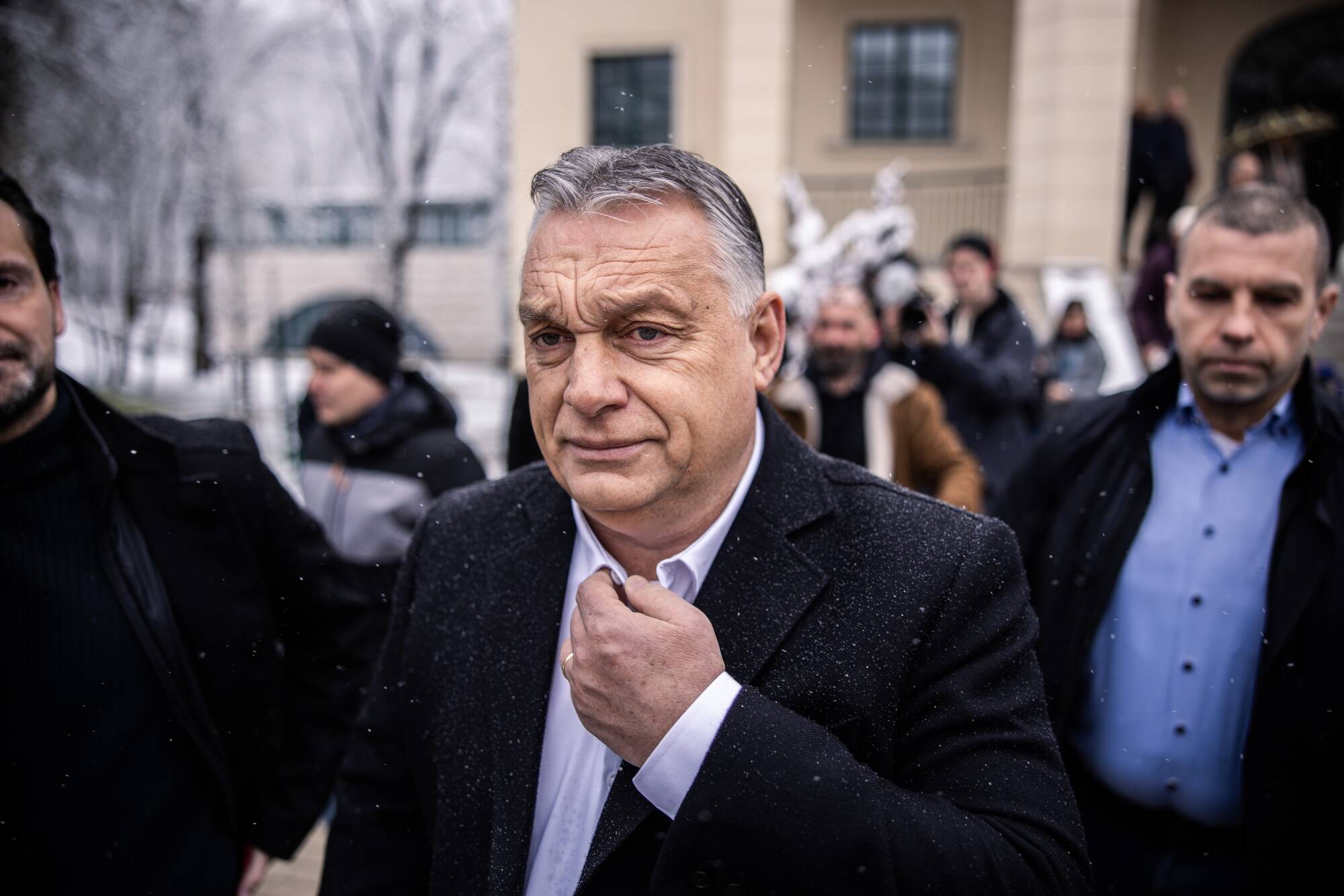 Подробнее о "В Венгрии объявили чрезвычайное положение из-за Украины"