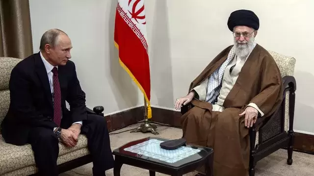 Подробнее о "В Тегеране началась встреча президентов России и Ирана Путина и Раиси"