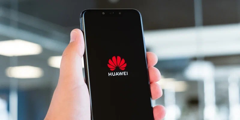 Подробнее о "Huawei закрыла российский интернет-магазин Vmall"