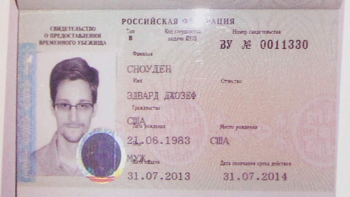 Подробнее о "Сноуден получил российское гражданство"
