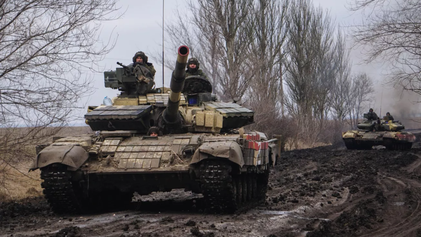 Подробнее о "В Донбассе произошла танковая дуэль с тремя танками ВС РФ и двумя танками ВСУ"