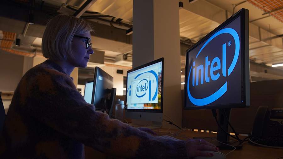 Подробнее о "Лицензионный софт Intel снова стал доступным для скачивания в России"