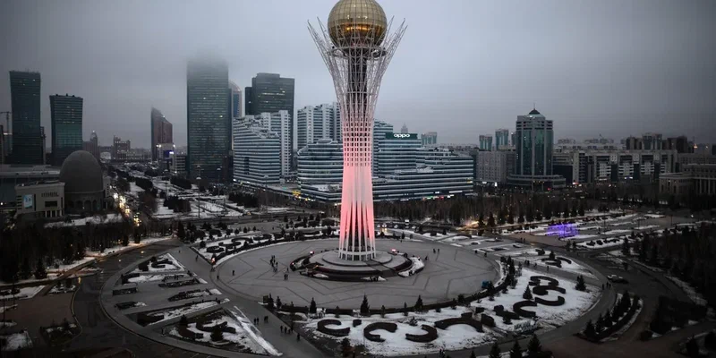 Подробнее о "Ужесточены требования для постоянного проживания иностранцев в Казахстане"