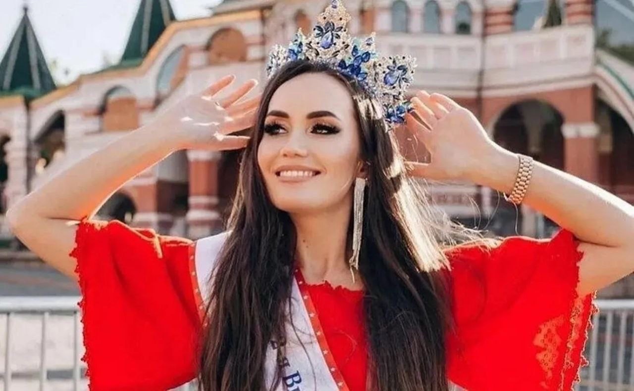 Подробнее о "В конкурсе «Миссис Вселенная» впервые победила участница из России"
