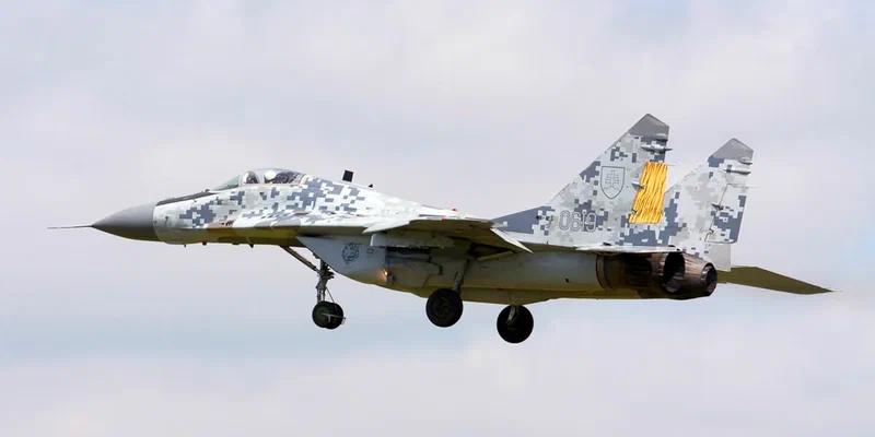 Подробнее о "Словакия передала Украине первые четыре истребителя МиГ29"