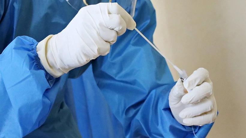 Подробнее о "За сутки в России выявили 9 946 случаев заболевания коронавирусом"