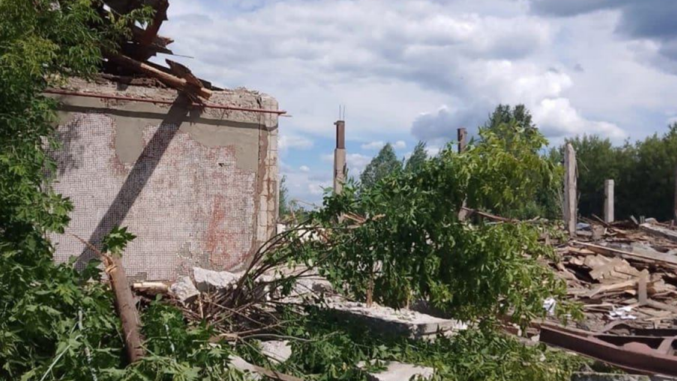 Подробнее о "Украинская ракета упала в Брянской области"