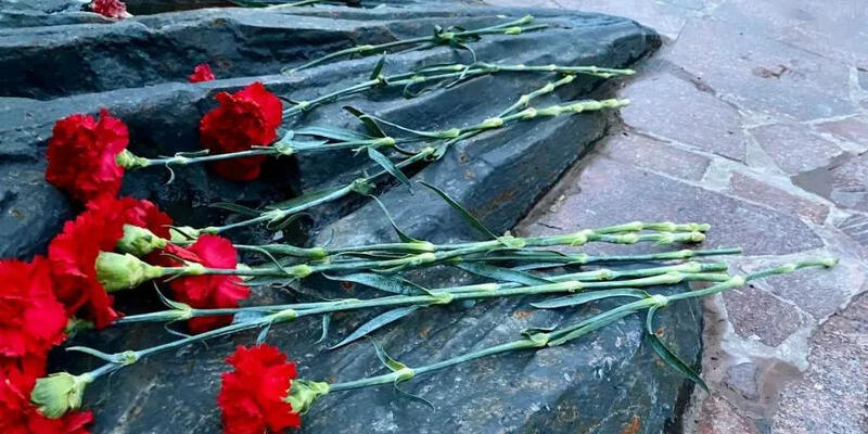 Подробнее о "После ранения в зоне СВО скончался житель Добрянки Василий Катаев"