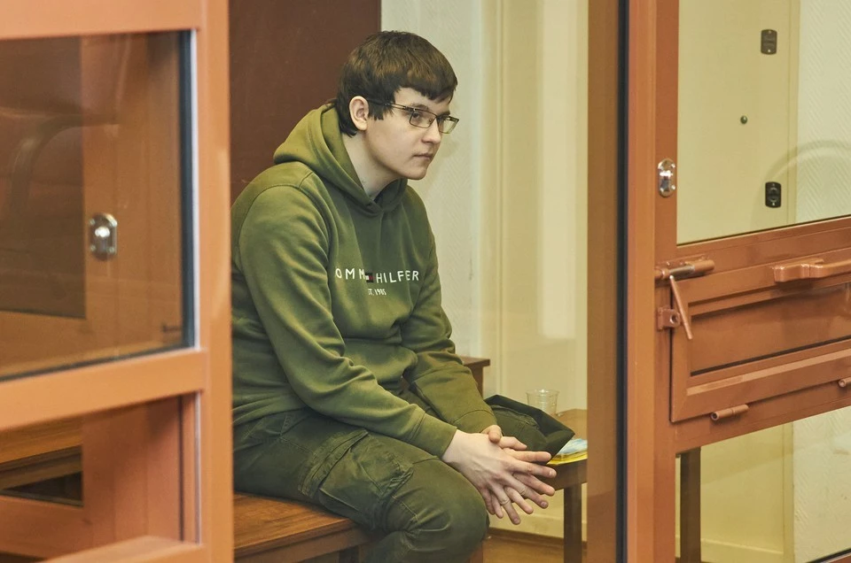 Подробнее о "Жалобу Бекмансурова, устроившего расстрел в ПГНИУ, рассмотрит Верховный суд"