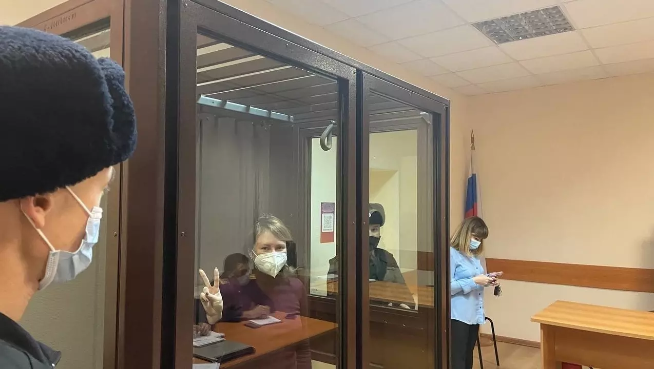 Подробнее о "Экс-главу штаба Навального этапировали в Пермь из Уфы"