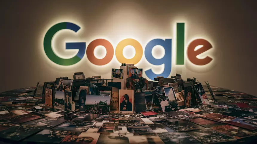Подробнее о "Google представила альтернативу JPEG"