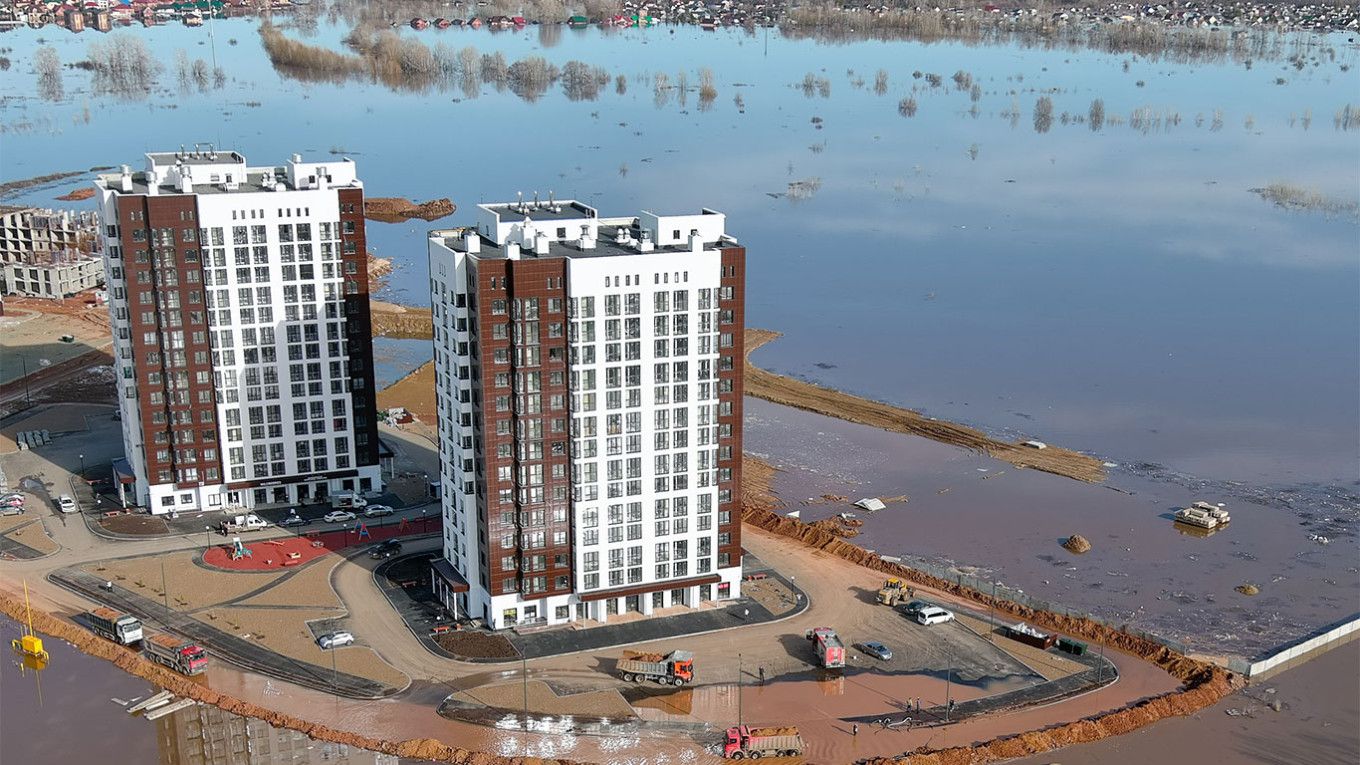 Подробнее о "В Оренбурге проводят массовую эвакуацию из-за опасной ситуации с паводком"